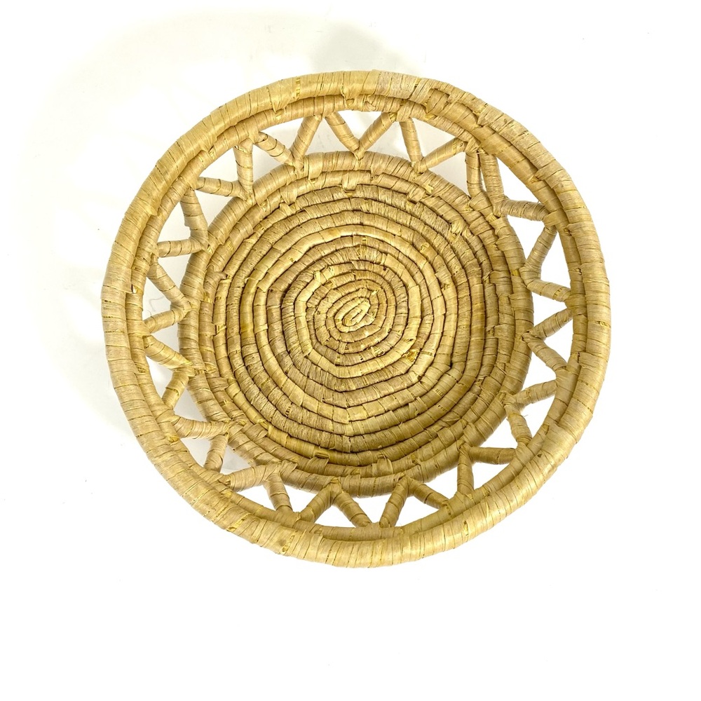 Vintage 10” African Coiled Straw Basket Natural Beige Raffia Hand Woven Wall